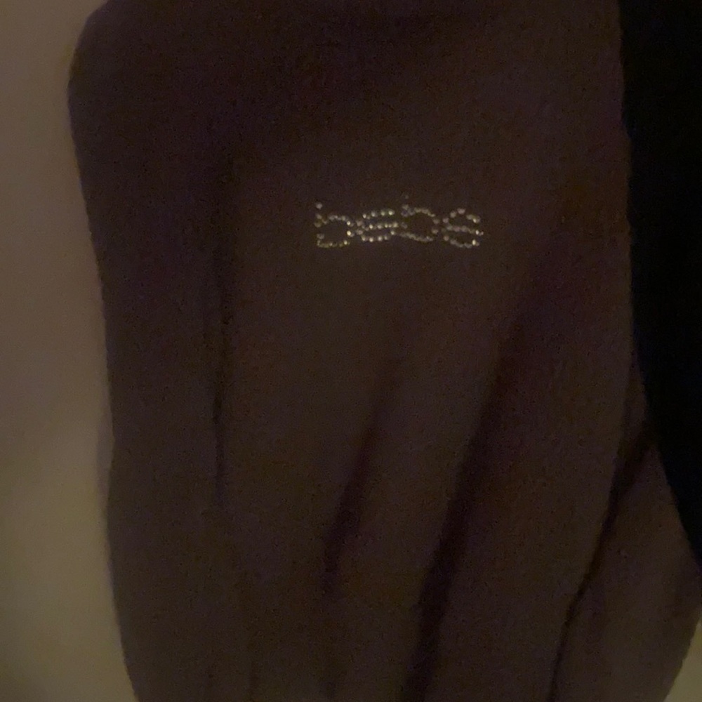 A nice a comfortable sweater bebe